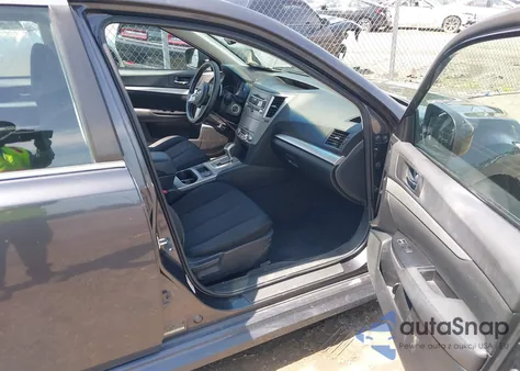 2011 Subaru Legacy 2.5I Premium z USA, uszkodzony, nr VIN 4S3BMBG6XB3240760